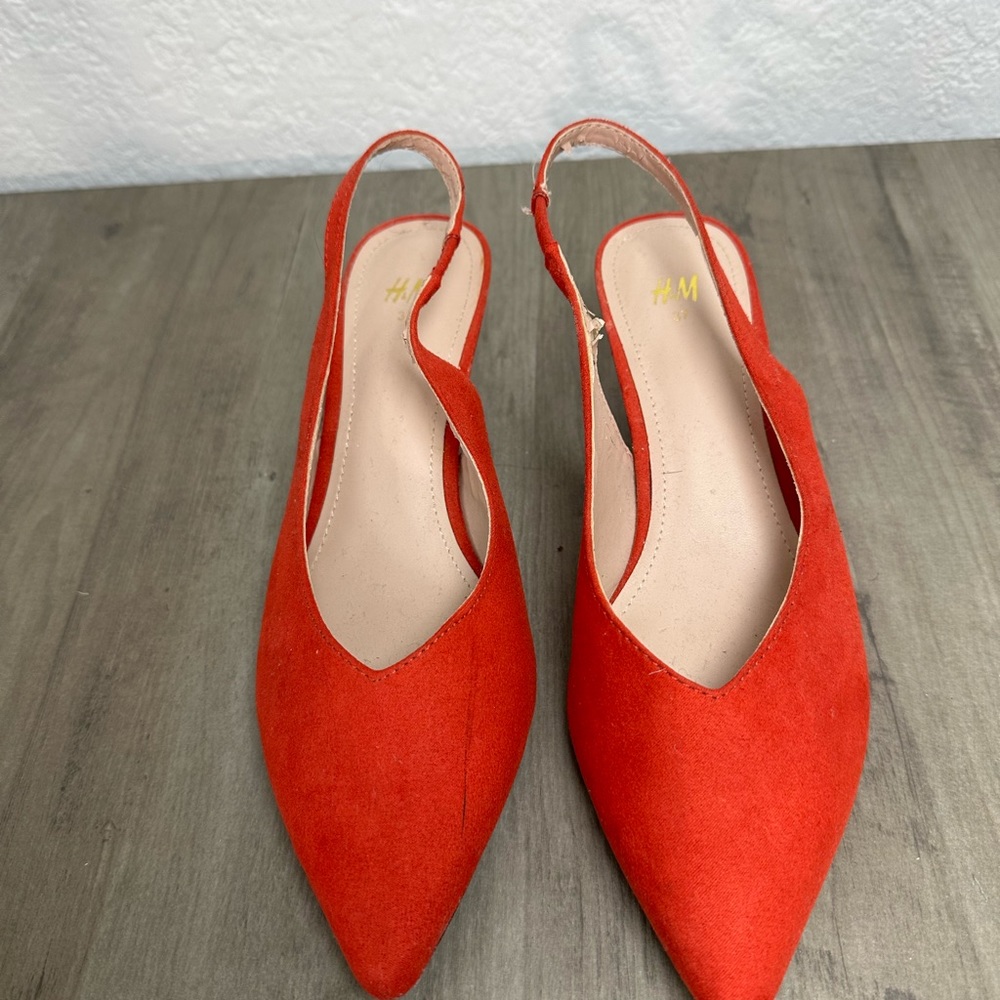 H&M red shoes